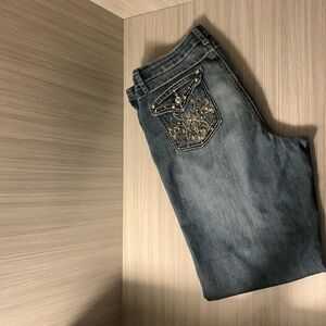 Earl jeans with beaded sequins
